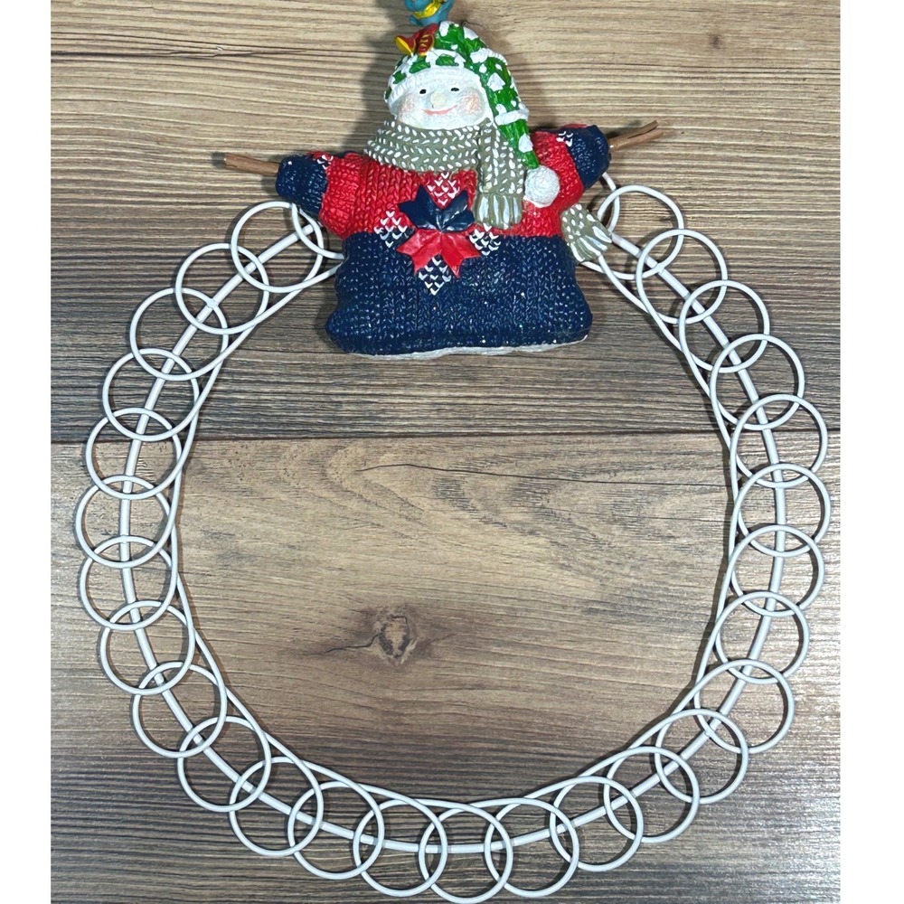 Snowman Wreath Card Holder Hanger 1999 Christmas Decor Metal Rings VTG Silvestri